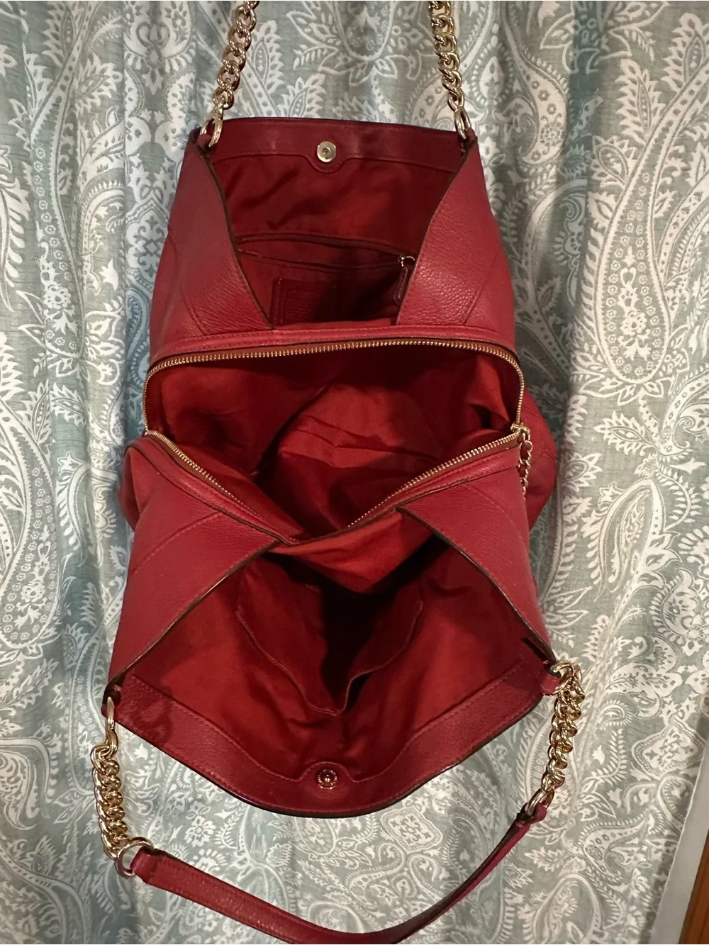 Coach Red Leather Shoulder Bag with Gold Chain Straps - Picture 5 of 8